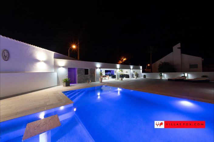 Image No.49-6 Bed Villa for sale