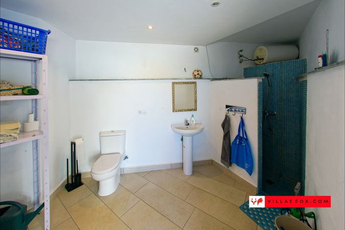 Image No.60-6 Bed Villa for sale