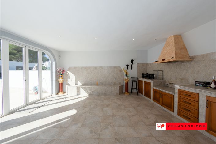 Image No.7-6 Bed Villa for sale