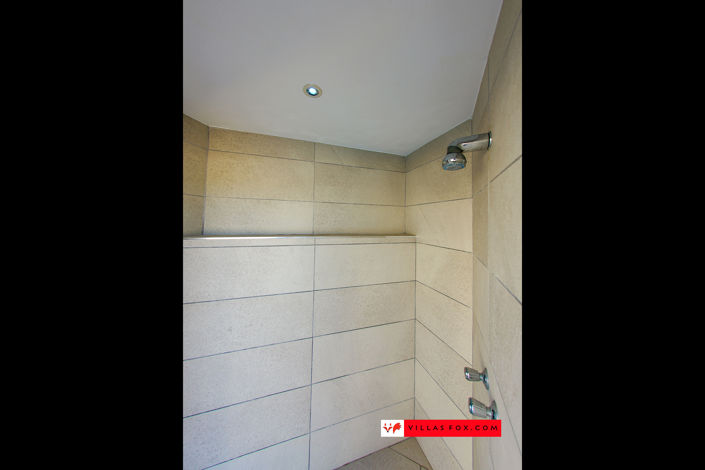 Image No.61-6 Bed Villa for sale