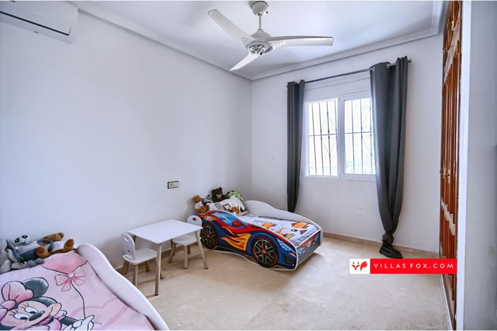 Image No.33-5 Bed Villa for sale