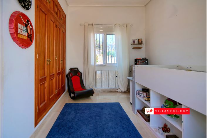 Image No.59-5 Bed Villa for sale