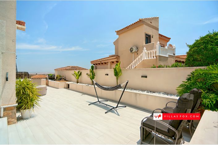 Image No.63-5 Bed Villa for sale