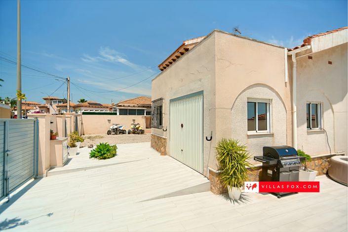 Image No.64-5 Bed Villa for sale