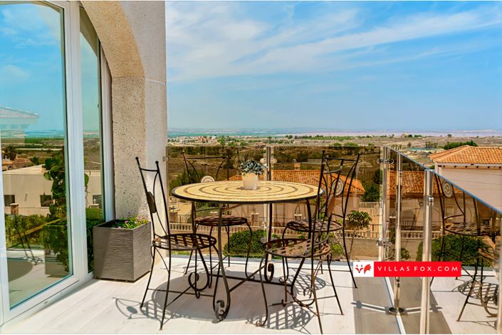 Image No.12-5 Bed Villa for sale