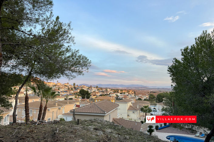 Image No.11-3 Bed Villa for sale