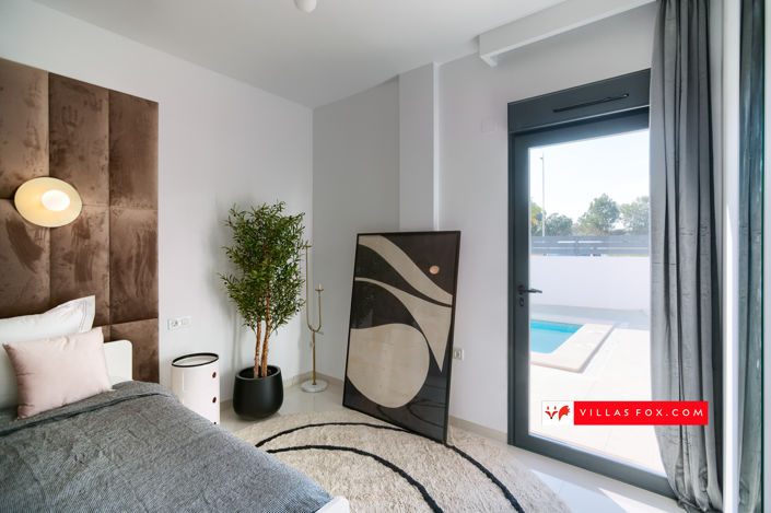 Image No.6-3 Bed Villa for sale