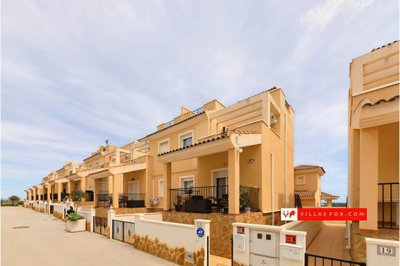 14971497sanmigueldesalinassemi-detachedvillar