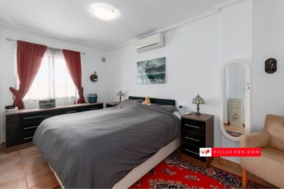 1499orihuelacostadetachedvillaforsale-10