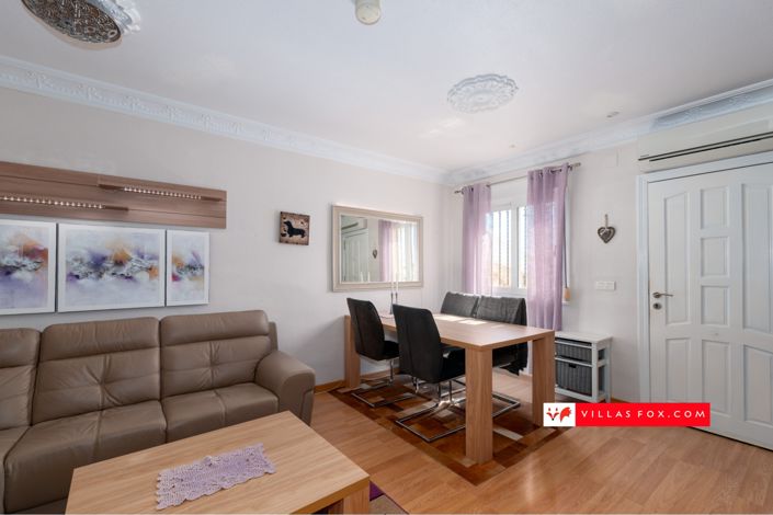 Image No.2-Maison de ville de 3 chambres à vendre à San Miguel de Salinas