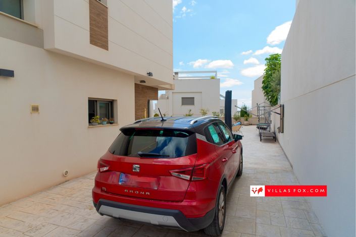 Image No.48-3 Bed Villa for sale