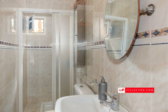 Image No.24-4 Bed Villa for sale