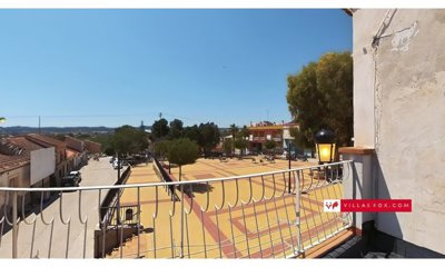 1513torremendo7-bedroomtownhouseforsaleingrea