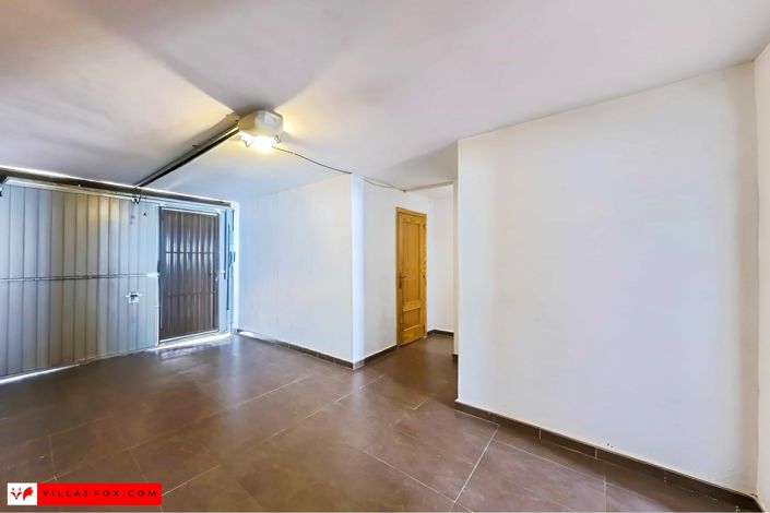 Image No.33-3 Bed Townhouse for sale