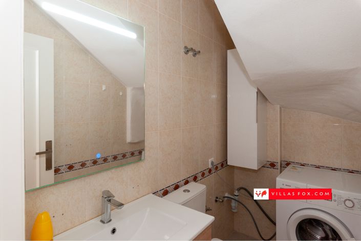 Image No.14-2 Bed Townhouse for sale