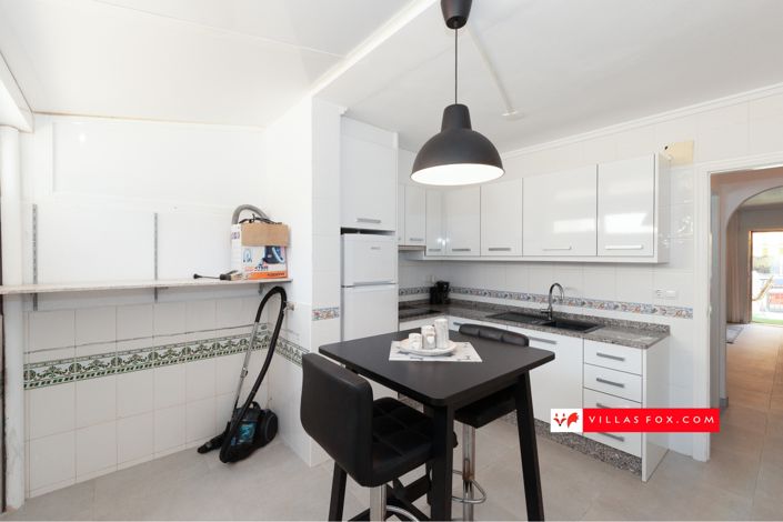 Image No.3-2 Bed Townhouse for sale