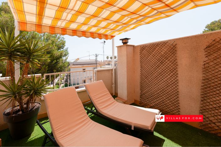 Image No.38-2 Bed Townhouse for sale