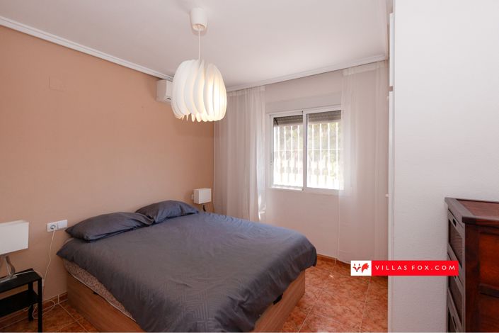 Image No.5-2 Bed Townhouse for sale