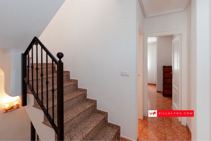 Image No.7-2 Bed Townhouse for sale