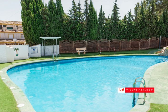 Image No.8-2 Bed Townhouse for sale