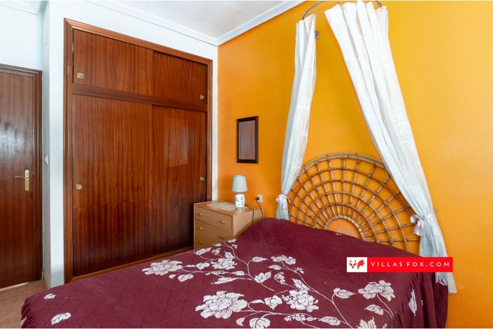 Image No.12-2 Bed Townhouse for sale