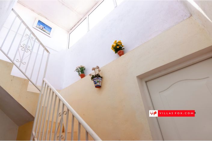 Image No.15-2 Bed Townhouse for sale