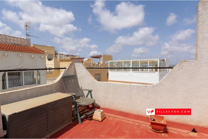 Image No.17-2 Bed Townhouse for sale