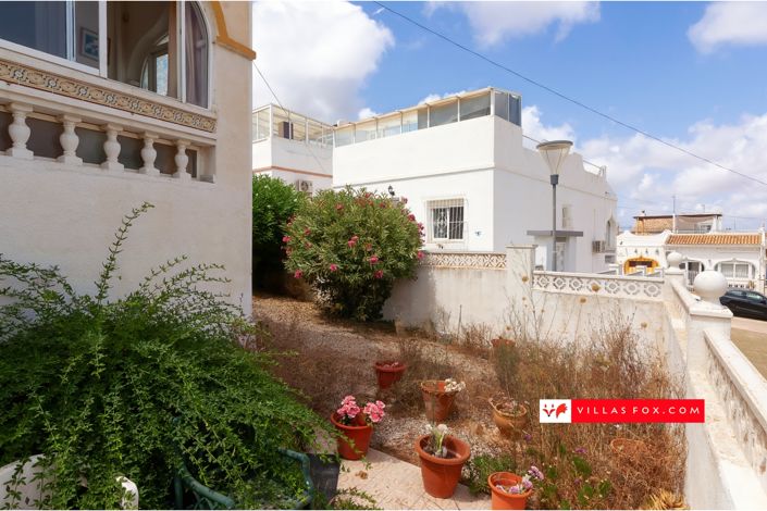 Image No.30-2 Bed Townhouse for sale