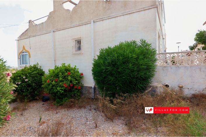 Image No.35-2 Bed Townhouse for sale