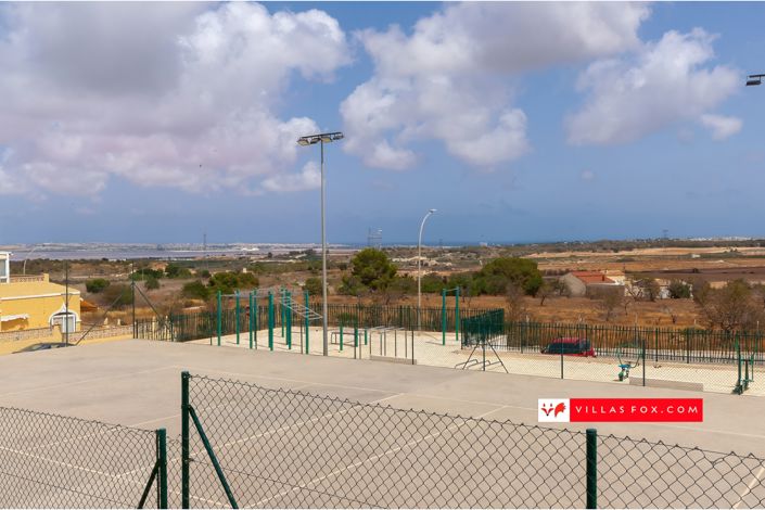 Image No.38-2 Bed Townhouse for sale