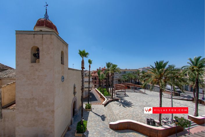 Image No.42-2 Bed Townhouse for sale