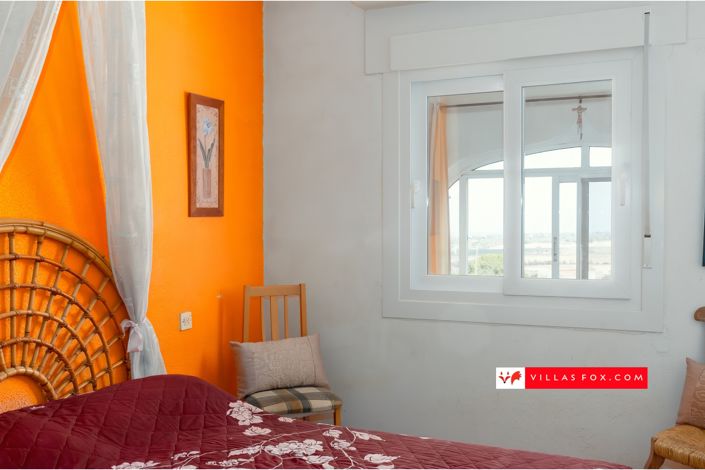 Image No.11-2 Bed Townhouse for sale