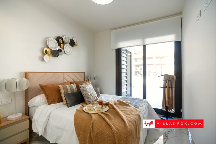 Image No.12-2 Bed Apartment for sale