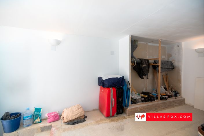 Image No.19-2 Bed Townhouse for sale