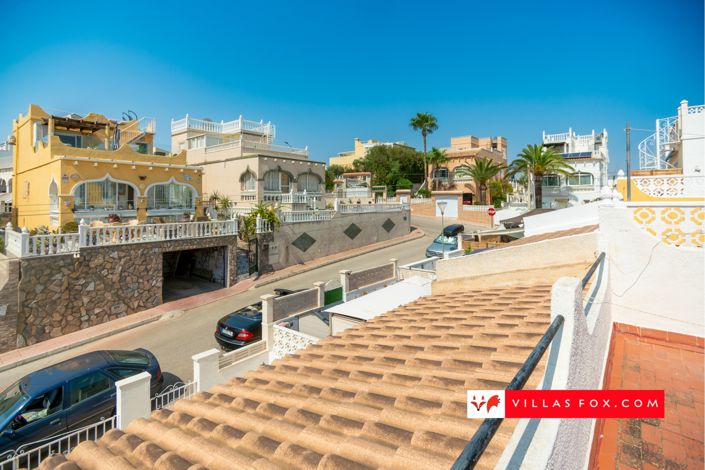 Image No.33-2 Bed Townhouse for sale