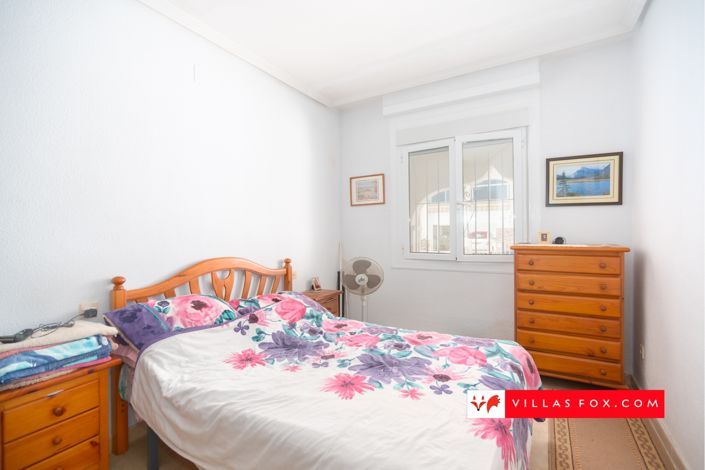 Image No.5-2 Bed Townhouse for sale