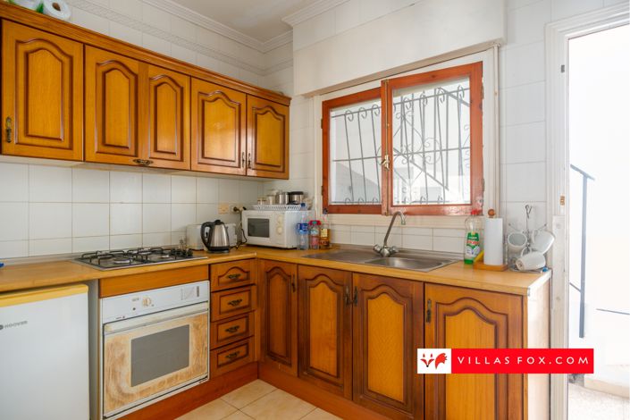 Image No.8-2 Bed Townhouse for sale