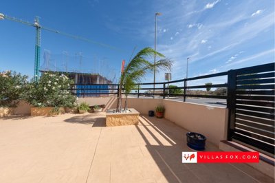 1538resangelinaground-floorcornerapartmentwit