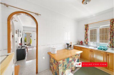 1542detachedvillasanmigueldesalinasbalcondela