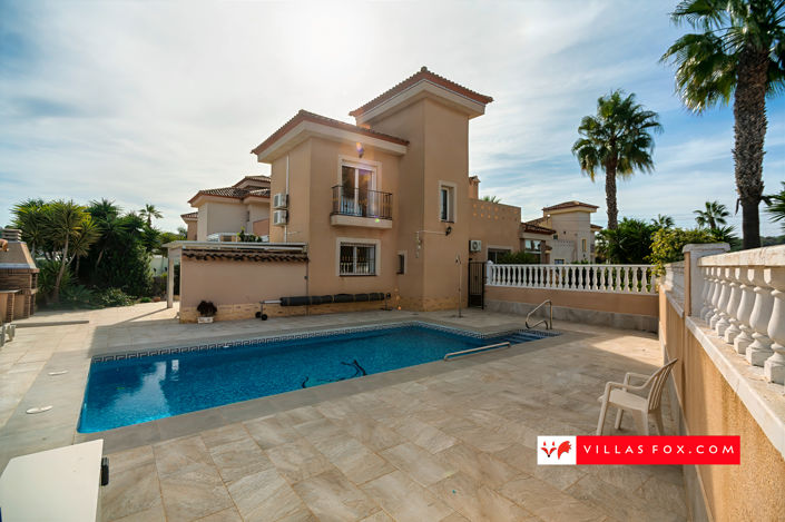 Image No.37-3 Bed Villa for sale