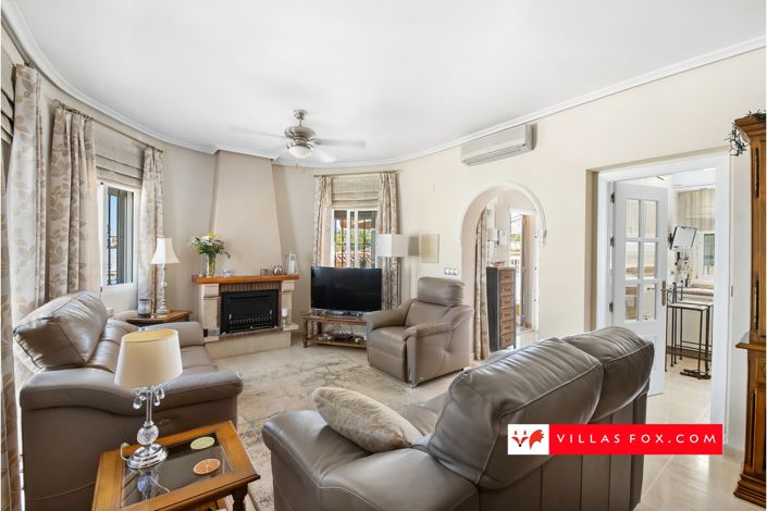 Image No.8-3 Bed Villa for sale