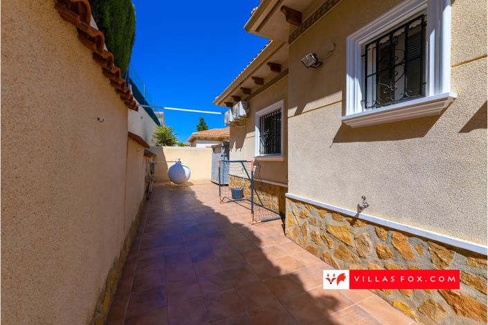 Image No.45-3 Bed Villa for sale