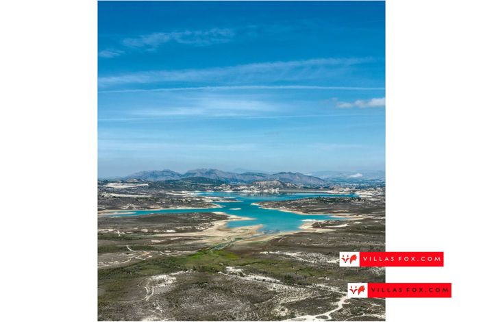 Image No.60-3 Bed Villa for sale