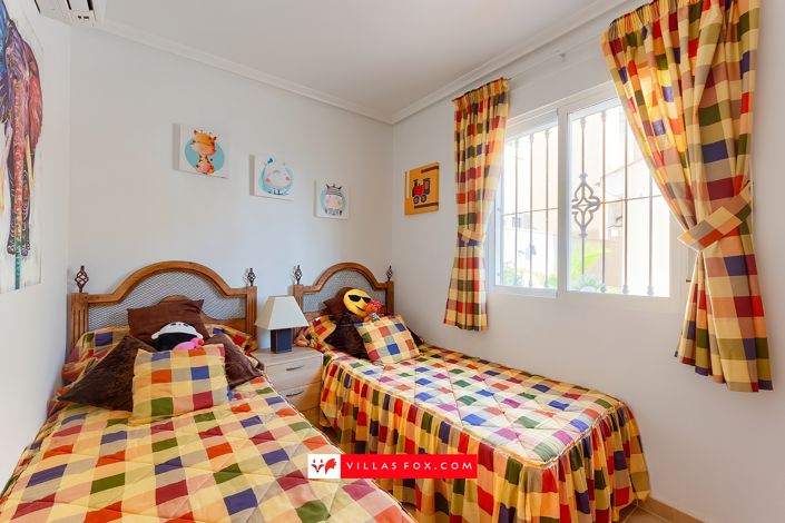 Image No.18-Villa de 4 chambres à vendre à San Miguel de Salinas