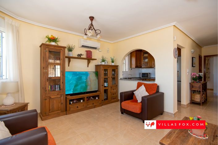 Image No.2-4 Bed Villa for sale