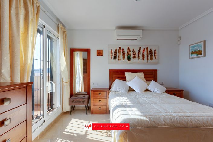 Image No.20-Villa de 4 chambres à vendre à San Miguel de Salinas