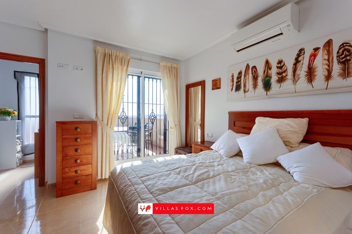 Image No.21-Villa de 4 chambres à vendre à San Miguel de Salinas