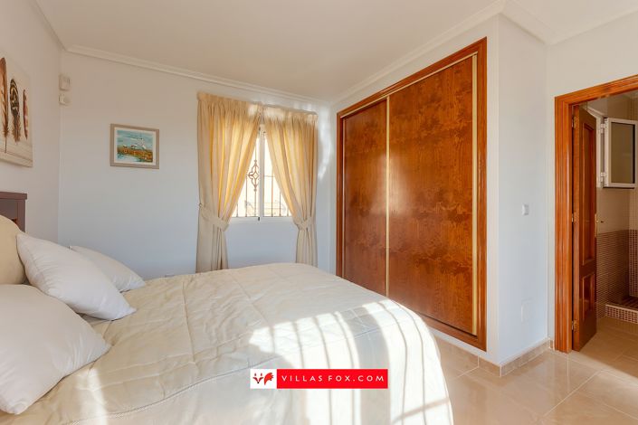 Image No.24-Villa de 4 chambres à vendre à San Miguel de Salinas