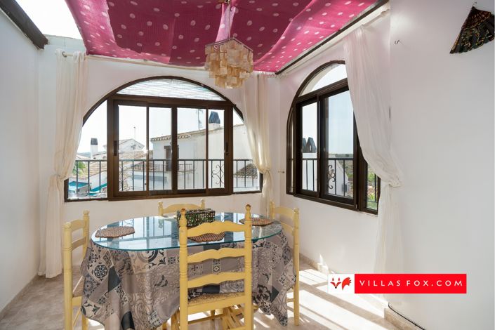 Image No.9-2 Bed Apartment for sale