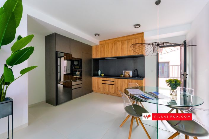 Image No.12-3 Bed Apartment for sale